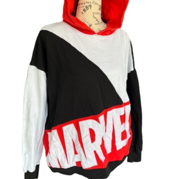 Boys Marvel Hoodie - Picture 4 of 4